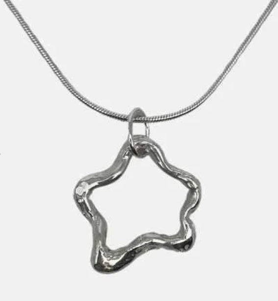 flower blob pendant by Overdraft