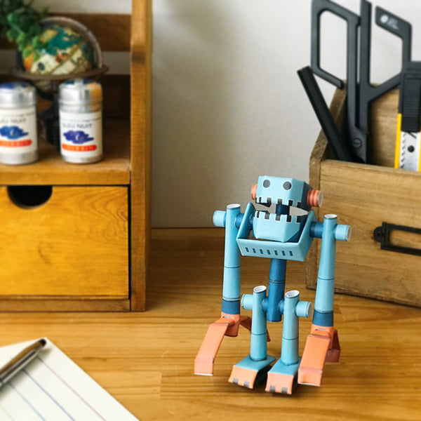 PIPEROID Muscle Joe paper craft robot kit from Japan
