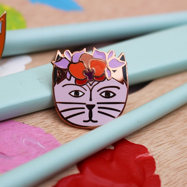 Georgia 0'Kitty Cat Artist Pin