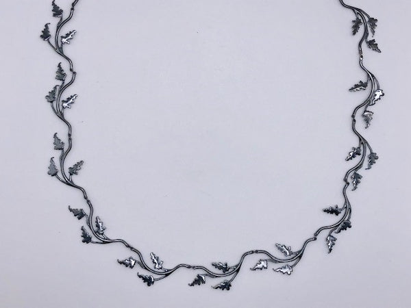 Oakleaf Necklace By Ellen Vontillius